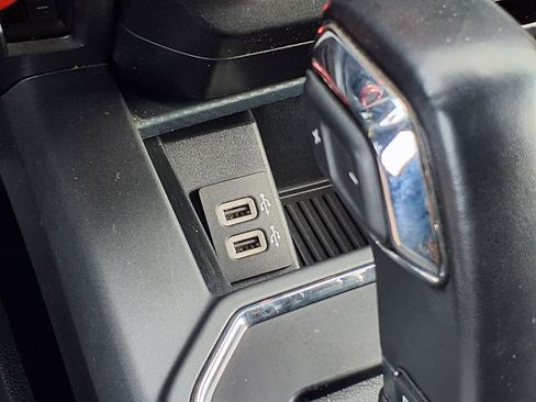 Used 2019 Ford F150 XLT w/ Equipment Group 302A Luxury image 14