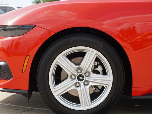 Used 2026 Ford Mustang Premium RWD image 5