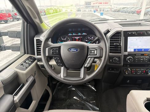 Used 2020 Ford F350 XLT w/ XLT Premium Package image 13