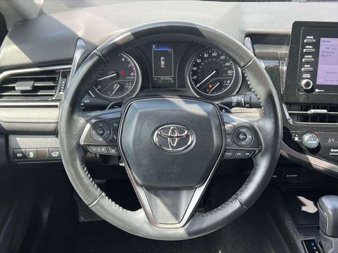 Certified 2023 Toyota Camry SE w/ Cold Weather Package FWD image 15