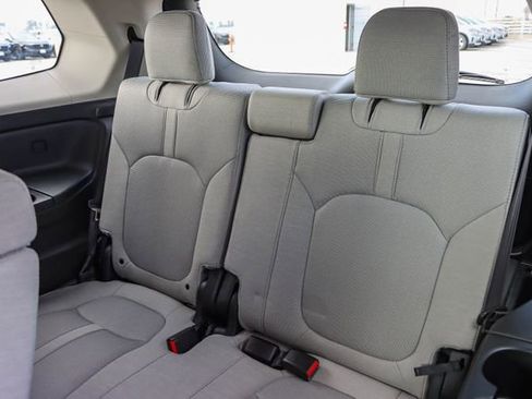 Certified 2024 Honda Pilot LX image 20