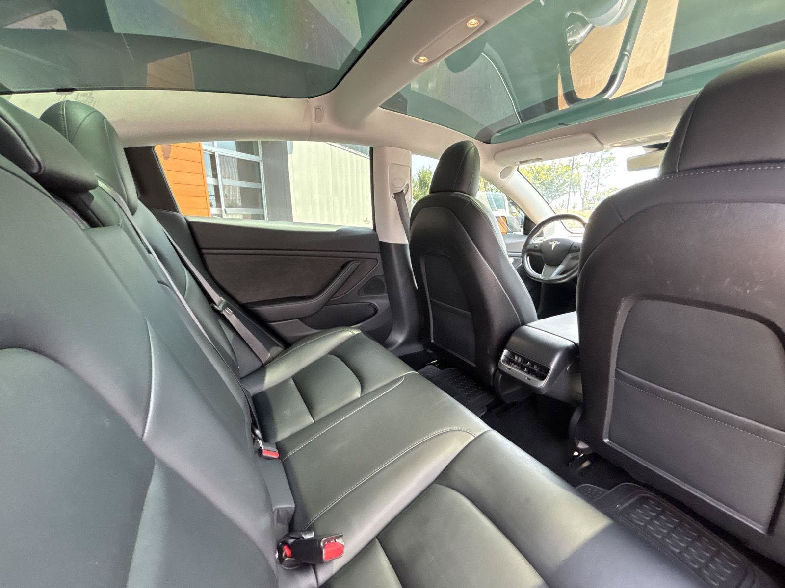 Used 2018 Tesla Model 3 Long Range AWD/4WD image 20