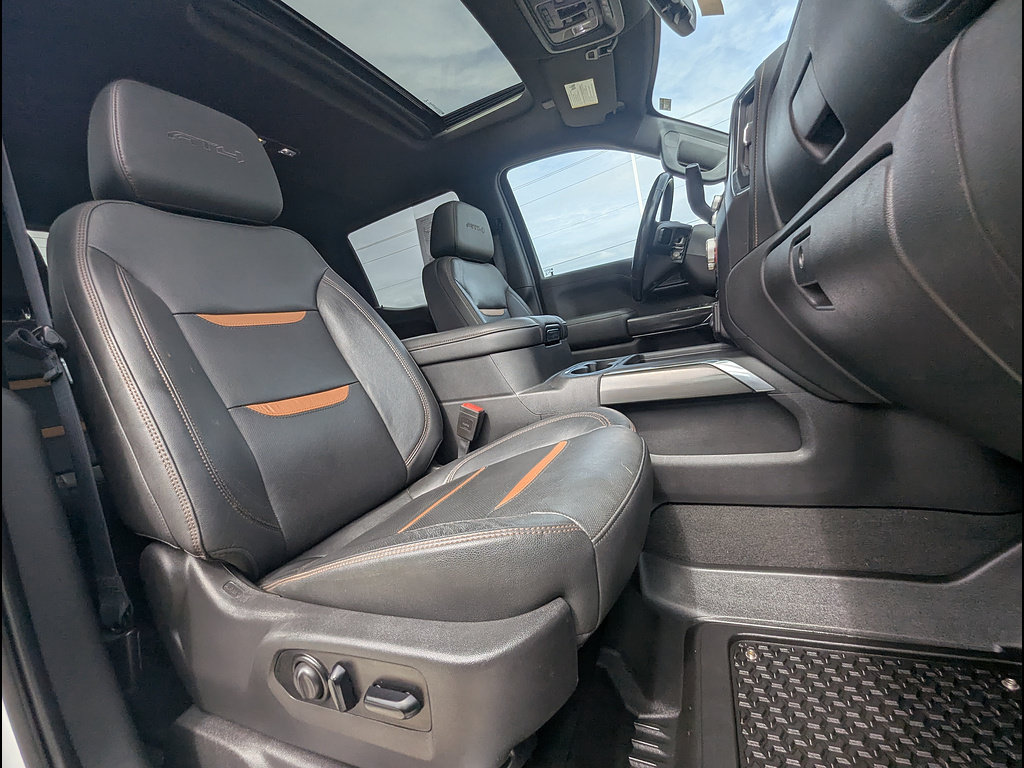 Used 2021 GMC Sierra 1500 AT4 w/ AT4 Premium Package AWD/4WD image 22