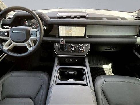 Used 2024 Land Rover Defender 110 S AWD/4WD image 8