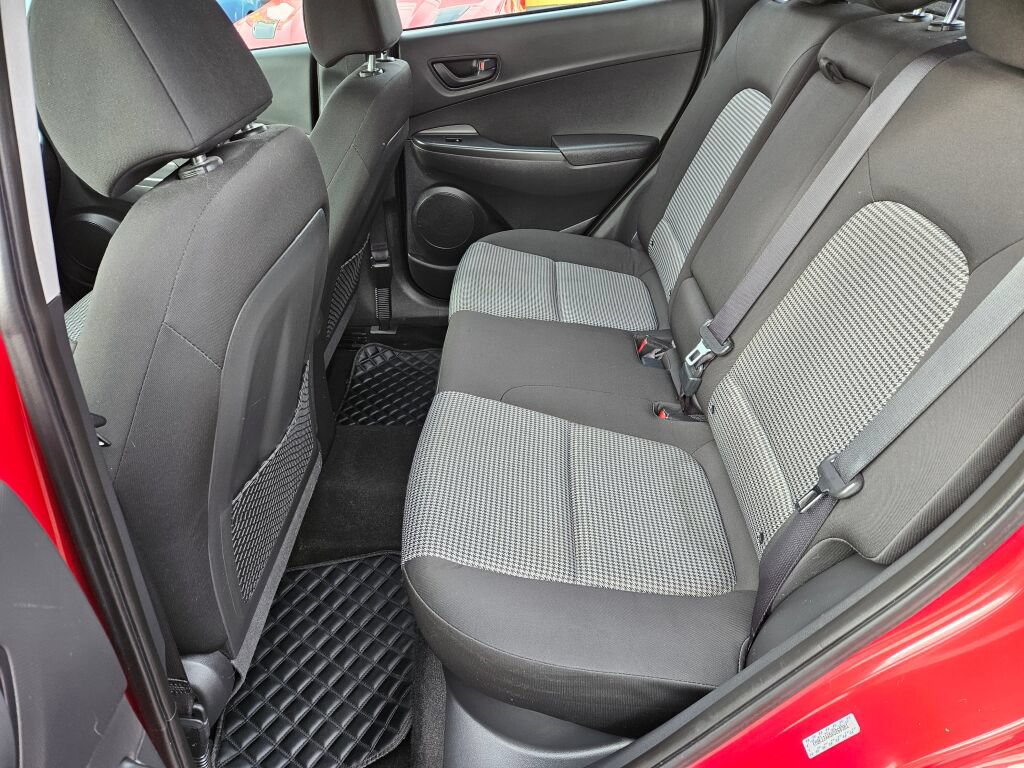 Used 2019 Hyundai Kona SE FWD image 11