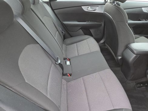 Used 2023 Kia Forte LXS w/ LXS Technology Package image 20