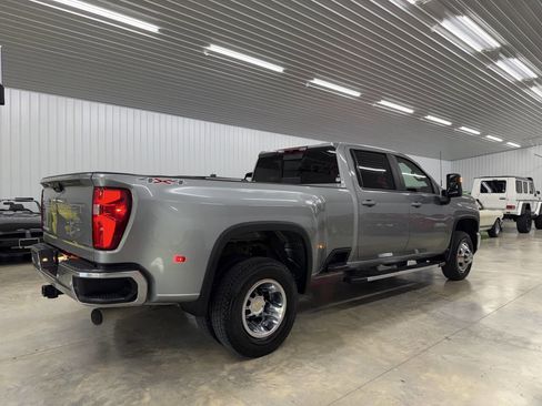 Used 2025 Chevrolet Silverado 3500 LT w/ All Star Edition AWD/4WD image 8
