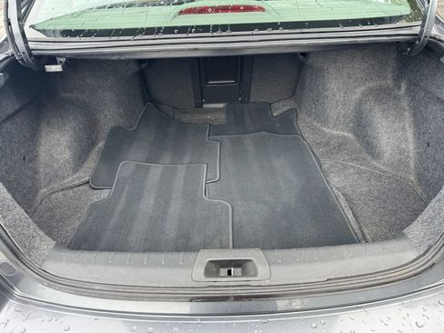 Used 2011 Honda Accord EX image 16