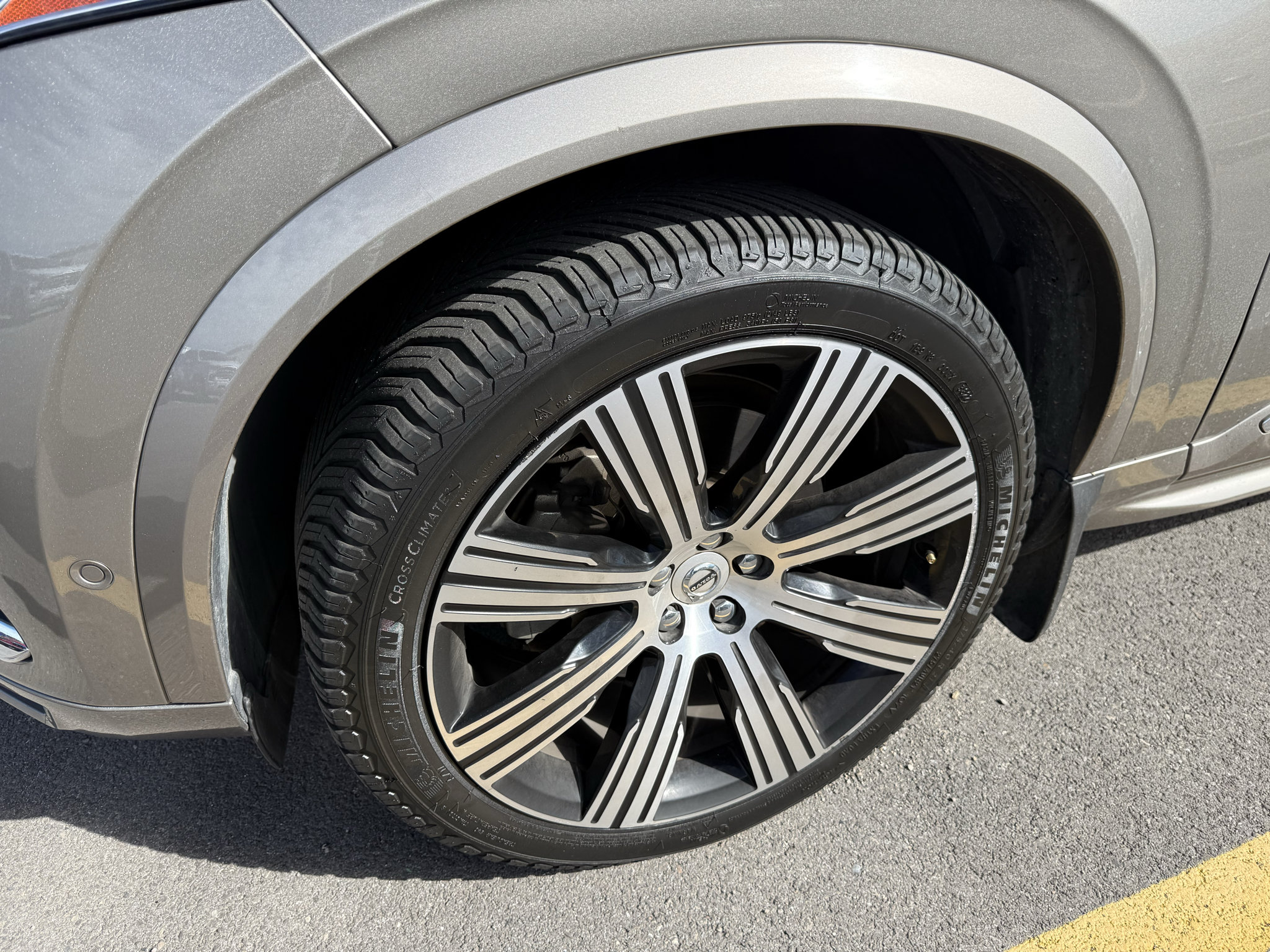 Used 2021 Volvo XC90 T6 Inscription AWD/4WD image 8