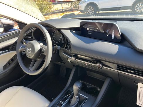 New 2026 MAZDA MAZDA3 2.5 S Sedan w/ Preferred Pkg image 28