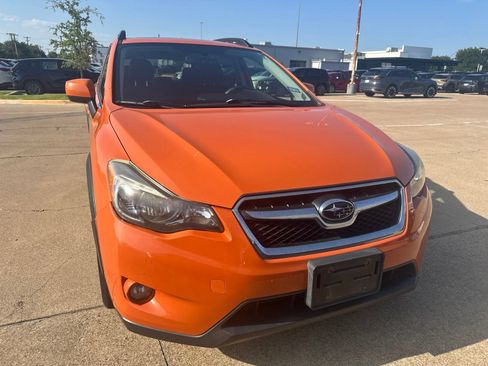 Used 2013 Subaru Crosstrek 2.0i Premium w/ Popular Pkg 1 AWD/4WD image 5