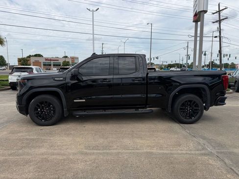 Used 2023 GMC Sierra 1500 Elevation RWD image 2