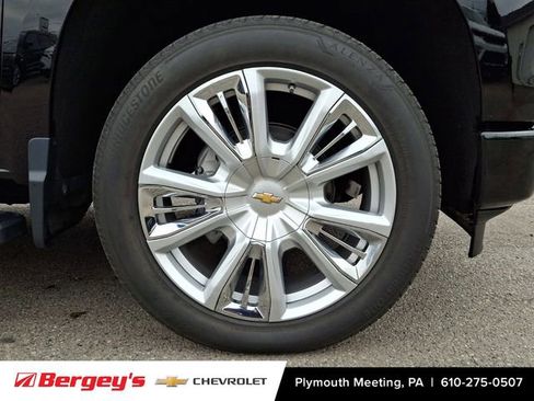 Certified 2022 Chevrolet Silverado 1500 High Country w/ High Country Premium Package AWD/4WD image 10