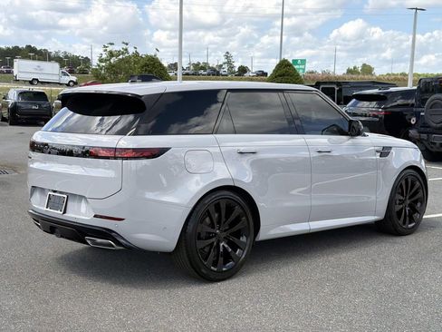 New 2026 Land Rover Range Rover Sport Dynamic SE AWD/4WD image 5