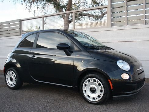 Used 2013 FIAT 500 Pop image 2