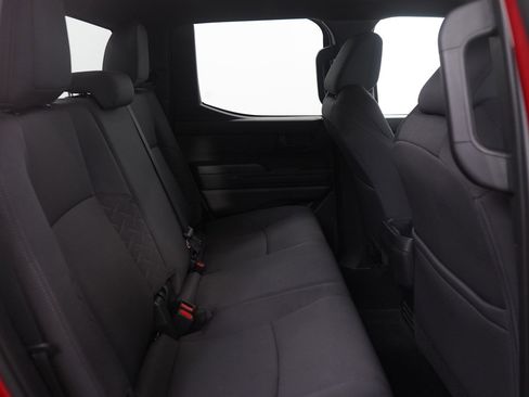 Used 2025 Toyota Tacoma SR image 12