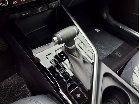 New 2026 Kia Niro LX FWD image 6