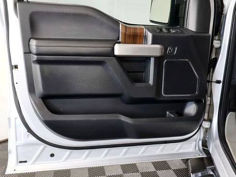 Used 2015 Ford F150 Lariat w/ Equipment Group 502A Luxury image 16