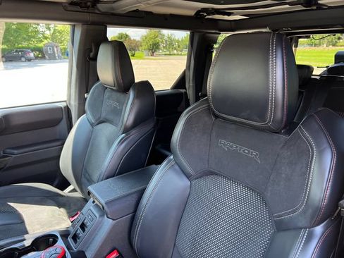 Used 2025 Ford Bronco Raptor AWD/4WD image 18