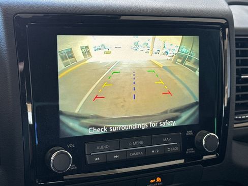 Used 2022 Nissan Frontier Pro-X w/ Technology Package image 18