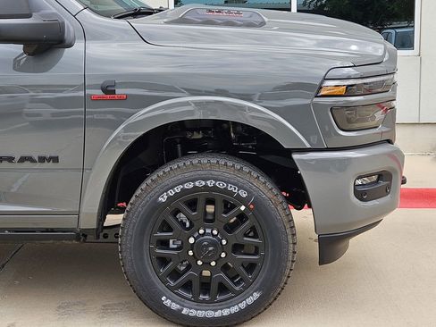 New 2026 RAM 2500 Limited AWD/4WD image 6
