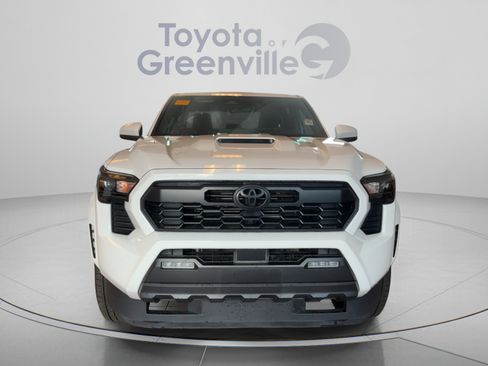 Certified 2024 Toyota Tacoma TRD Sport RWD image 9