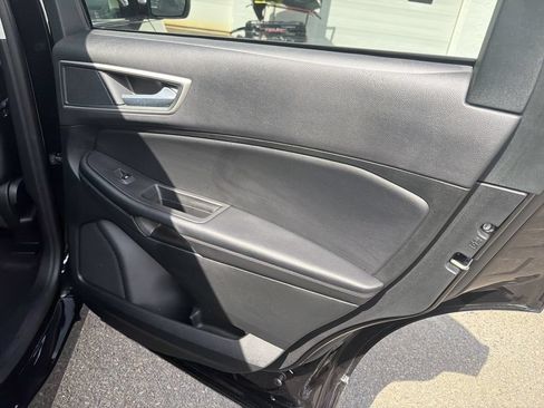 Used 2024 Ford Edge SEL w/ Convenience Package AWD/4WD image 16