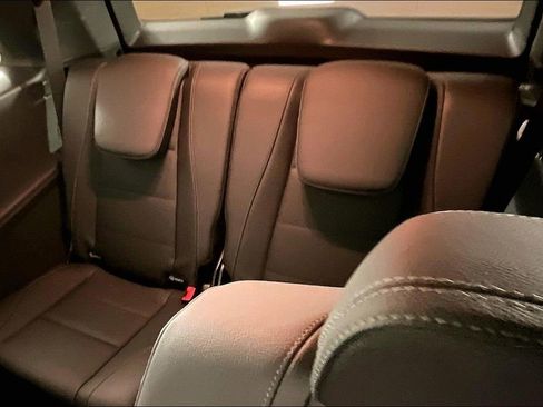 New 2025 Mercedes-Benz GLS 450 4MATIC image 5