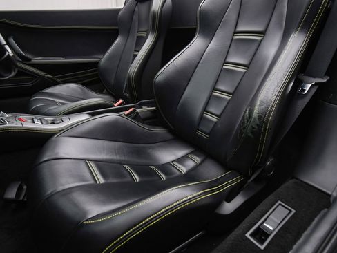 Used 2014 Ferrari 458 Spider image 54