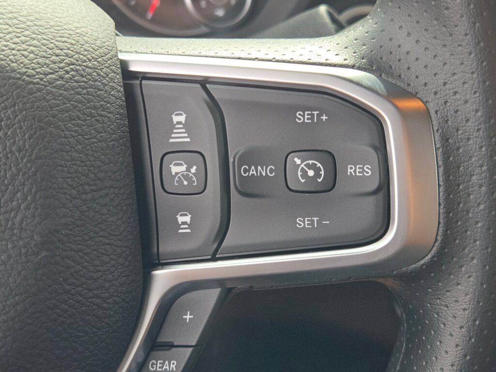New 2027 RAM 2500 Tradesman AWD/4WD image 30