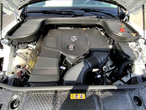 Certified 2025 Mercedes-Benz GLE 350 4MATIC image 17