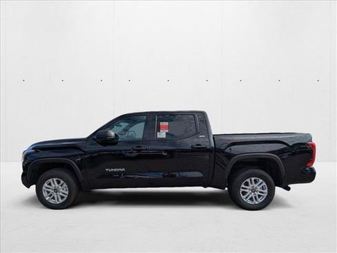 New 2025 Toyota Tundra SR5 AWD/4WD image 5