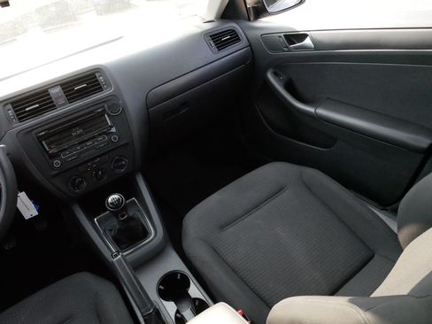 Used 2015 Volkswagen Jetta S FWD image 11