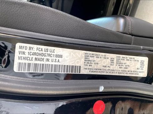 Used 2024 Dodge Durango GT RWD image 14