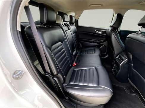 Certified 2024 Ford Edge SEL w/ Convenience Package image 23