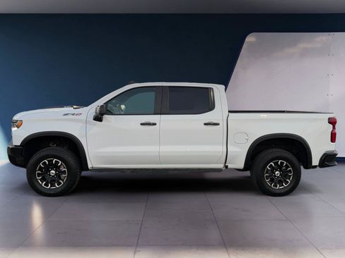 Used 2024 Chevrolet Silverado 1500 ZR2 w/ Technology Package AWD/4WD image 2
