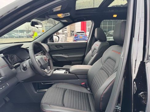 New 2026 Nissan Pathfinder Rock Creek image 16