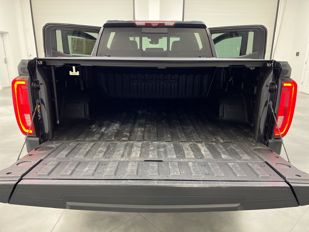 Used 2023 GMC Sierra 1500 Denali Ultimate AWD/4WD image 39