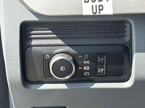 New 2025 Ford F550 2WD Regular Cab Super Duty image 17