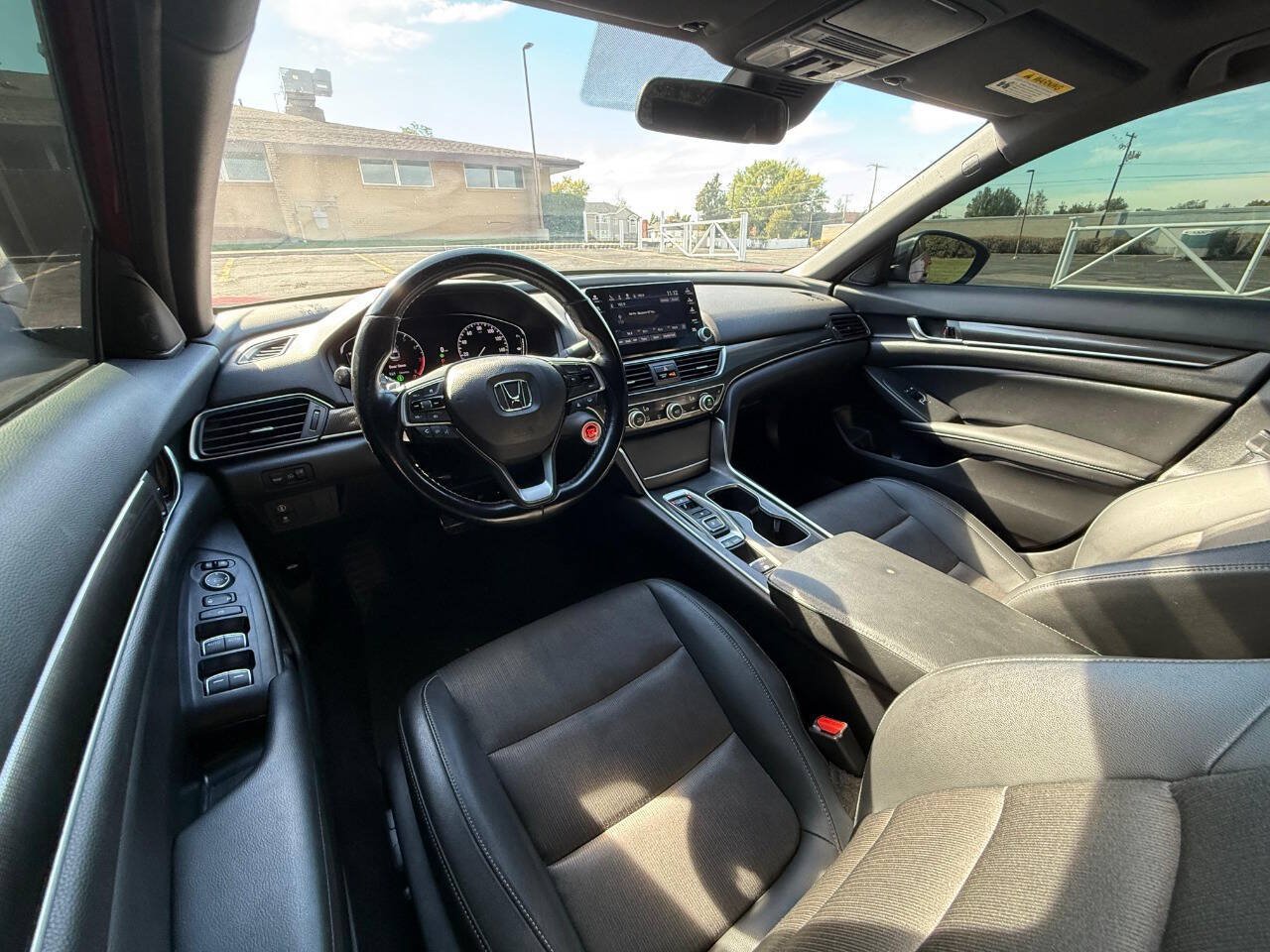 Used 2022 Honda Accord Sport image 9