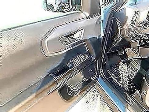Used 2022 Ford Bronco Sport Big Bend AWD/4WD image 11