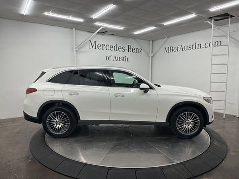 Used 2026 Mercedes-Benz GLC 300 4MATIC image 8