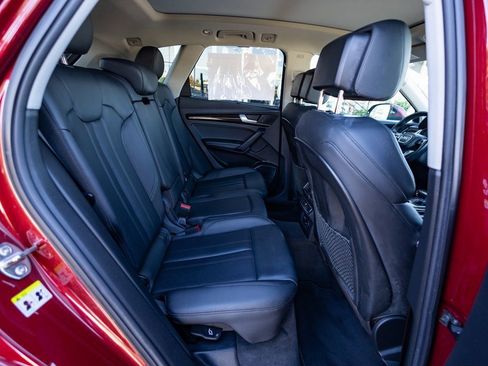 Used 2019 Audi Q5 2.0T Premium Plus w/ Premium Plus Package image 28