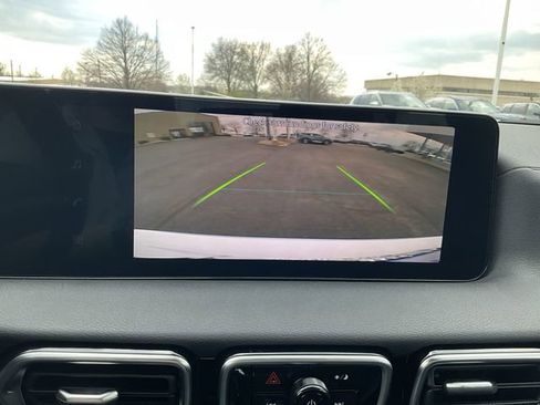New 2026 Nissan Sentra SV w/ SV Convenience Package FWD image 15