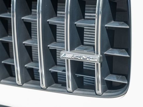 New 2027 Mercedes-Benz G 63 AMG 4MATIC image 11
