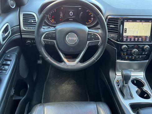 Used 2019 Jeep Grand Cherokee Limited w/ Luxury Group II image 15