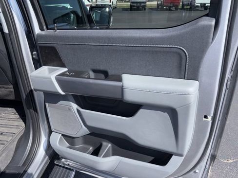 Used 2021 Ford F150 Lariat w/ Equipment Group 502A High AWD/4WD image 15