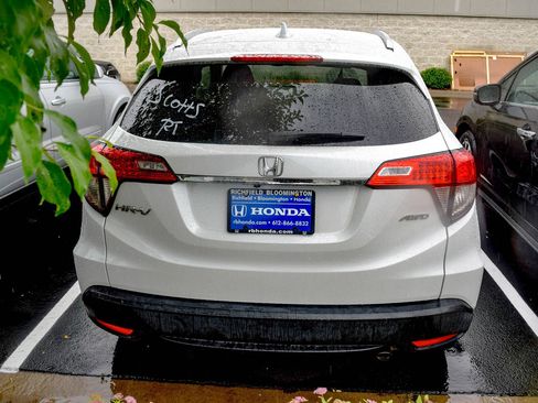 Used 2019 Honda HR-V EX image 6