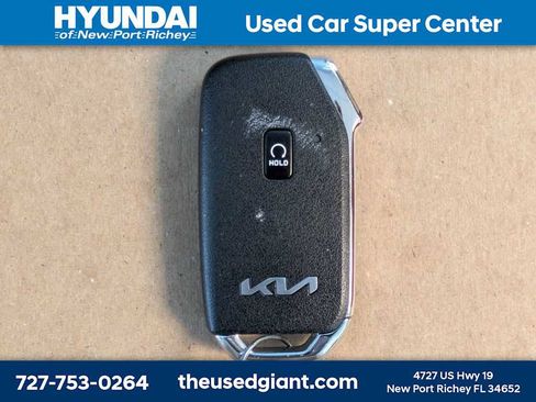 Used 2025 Kia Sportage EX image 38