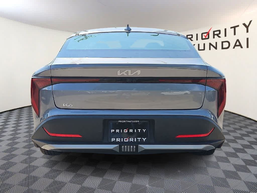 Used 2025 Kia K4 FWD image 5